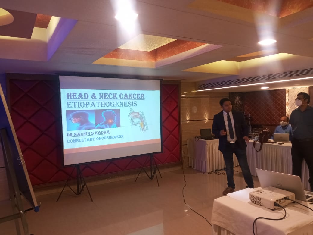 A Conference Talk On Causes Of Head And Neck Cancer At Thane