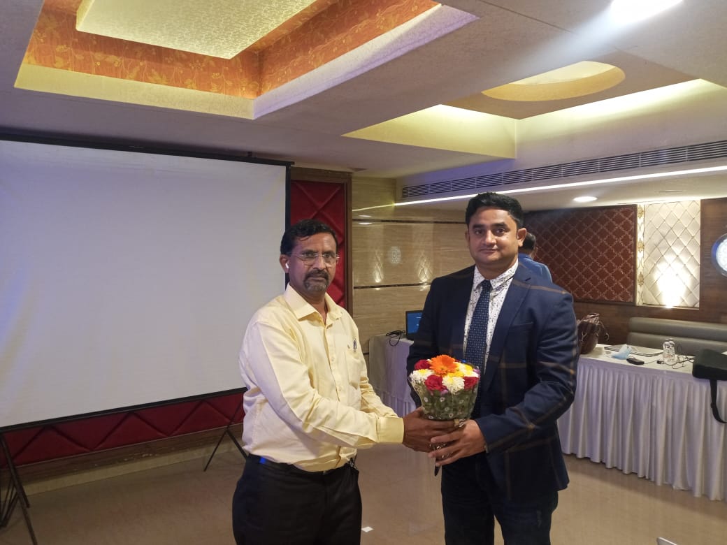 A Conference Talk On Causes Of Head And Neck Cancer At Thane